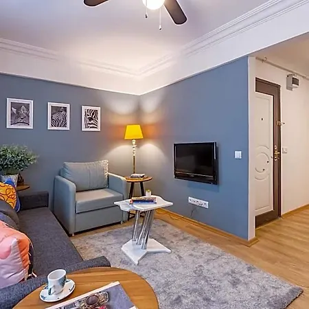 Superb In The Heart Of Cihangir Otel 4*