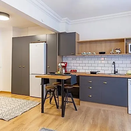 מלון Superb In The Heart Of Cihangir