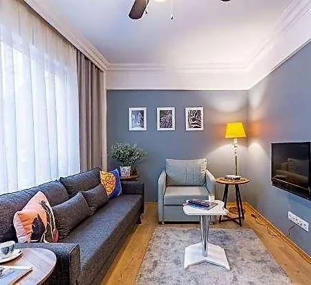 Superb In The Heart Of Cihangir