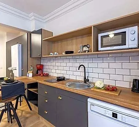 Superb In The Heart Of Cihangir Otel 4*